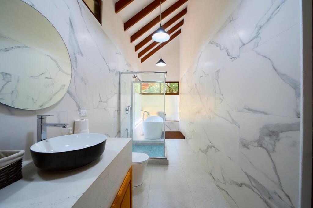 Casa Kristel - Exquisite Villa Getaway Puerto Viejo de Talamanca Luaran gambar